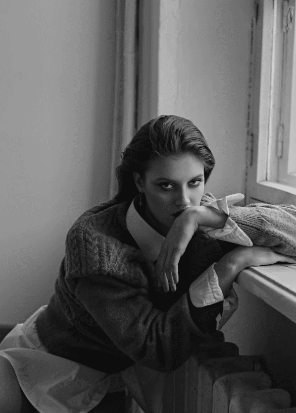 Лина участвует в разноплановых съемках и везде органична [Фото: Паша Емельянова / Vk.com]