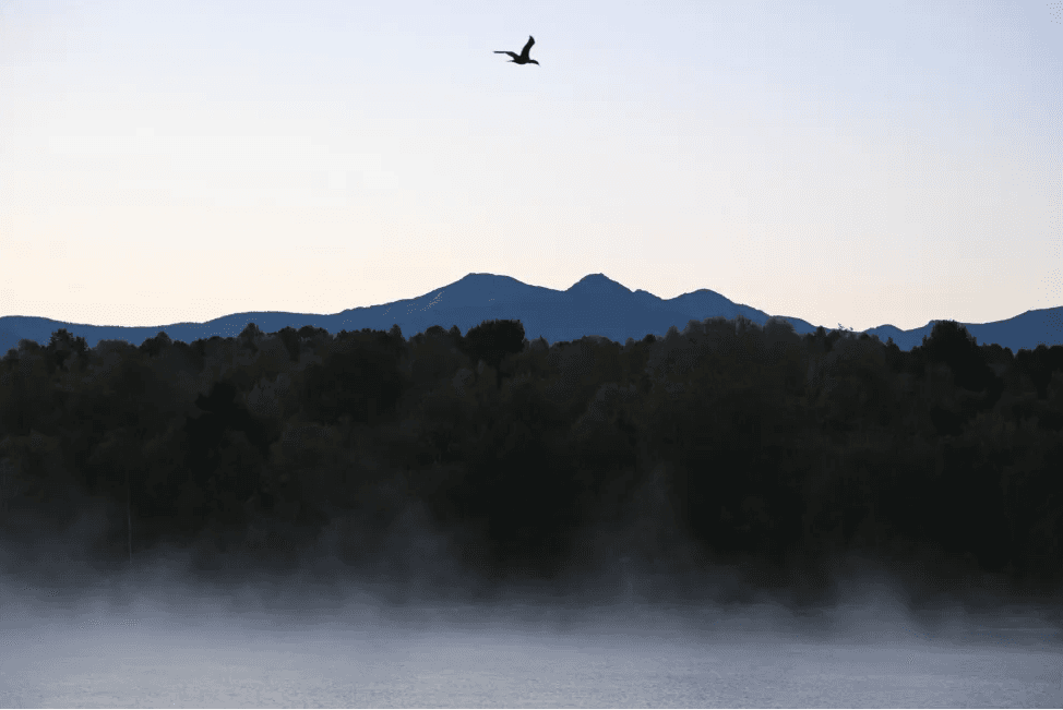 Вид на Байкал недалеко от поселка Танхой в Бурятии. 20 сентября 2025 года.&nbsp;Александр Кряжев / РИА Новости / Спутник / Profimedia